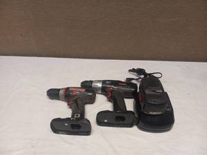 lot 73 image: (2) CRAFTSMAN DRILLS WITH CHARGER