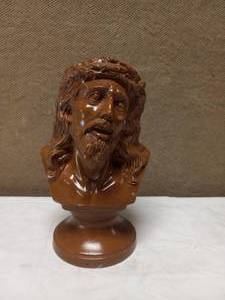 lot 93 image: VINTAGE BROWN CERAMIC JESUS BUST FIGURINE