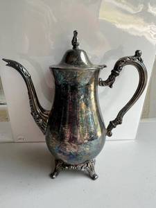Oneida Silver Plate Carafe