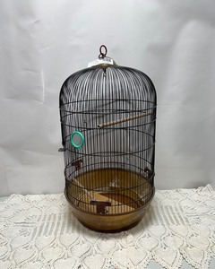 lot 29 image: Birdcage
