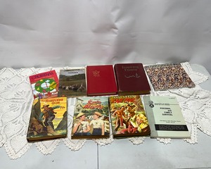 lot 47 image: Vintage Books