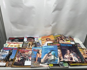 lot 49 image: Collectible Magazines