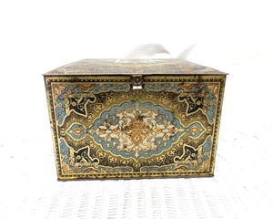 lot 190 image: Antique Heinz 57 Tin
