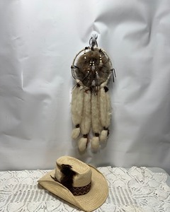 lot 10 image: Cowboy Hat & Dreamcatcher