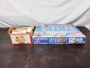 Cragstan Mini Sewing Machine & Fashions By Me Doll Clothing Kit