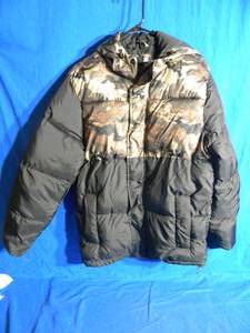 Brand New   Goodfellow Camouflage Color Winter Jacket Size Small