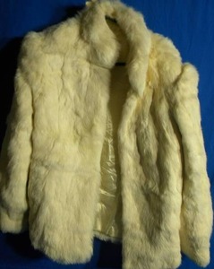 See Description  Vintage White 100% Rabbit Fur Coat (Slight Damage - Read Description)