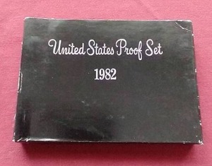 1982 U.S. Mint Proof Set