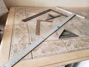 lot 59 image: Lot of Squares