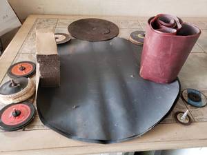 lot 68 image: Various Pieces of Sand Paper