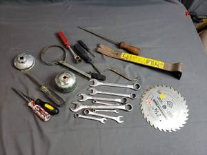 lot 86 image: Misc. Tools