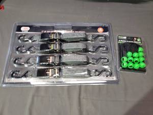 lot 14 image: Ratchet Straps and Elastic Ball Cords