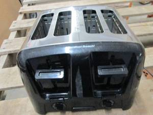 Used Hamilton Beach 4 Slice Toaster...