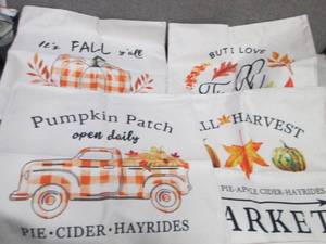 3- 4pks Fall Pillow Covers 18x18 in...