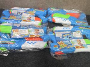 4- 2pks Waterguns...