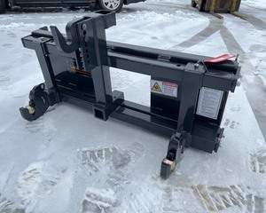 lot 132 image: Quick Hitch Attachment