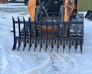 lot 146 image: Root Rake Attachment