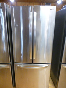 lot 5 image: LG French Door RefrigeratorFreezer