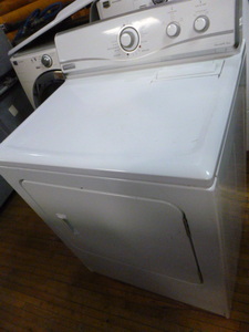 lot 6 image: Maytag Dryer