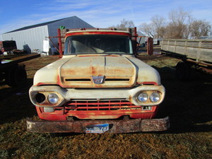58 Ford F600 Ford Truck