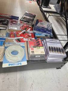 Electronic Accessories & Wire