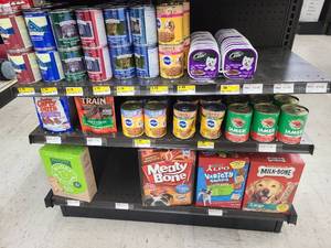 End Cap of In Date Dog Food & Treats
