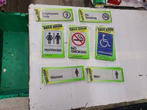 Deco Signs