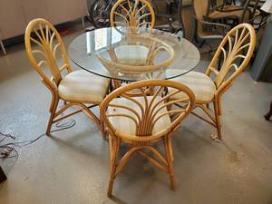 Rattan Table With Four Chairs