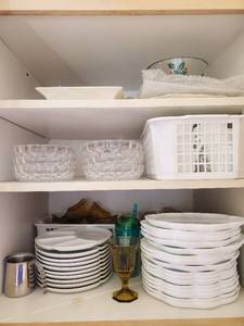 Contents Of Kitchen Cabinets