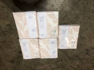 lot 36 image: Lot of New Company Store Legends Hotel Stencil Damask Pink Sand Floral Oversized King Sateen Duvet Cover review pictures