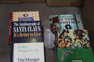 lot 738 image: Lot of (17) Christmas Books