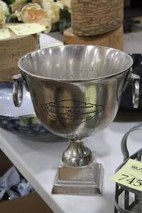 lot 745 image: 15 Champagne Ice Bucket