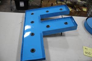 lot 935 image: Metal Letter F Lighted Sign