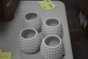 lot 905 image: Lot of (4) 4-12 White Ceramic Candle Votives