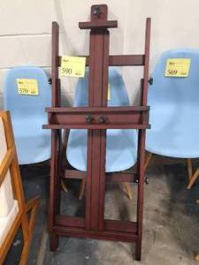 lot 590 image: Viswin Wood Art Easel