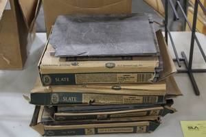 lot 961 image: Lot of (20) Slate Tiles 12x12