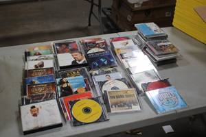 lot 967 image: Lot of (50) Music CDs