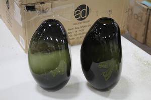 lot 1164 image: Lot of (2) Accent Dcor 11 Black Glass Vases