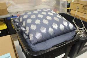 lot 1254 image: Lot of (6) 16 Blue Throw Pillows