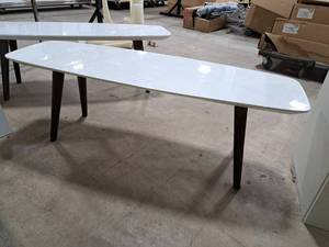 lot 437 image: 48 Bench