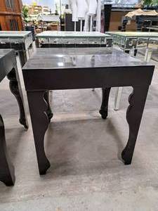 lot 489 image: 20 Black Side Table