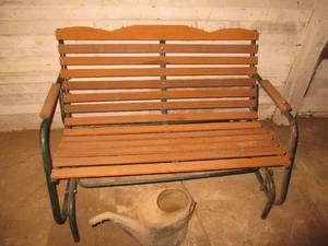 46 Metal Framed, Wood slat seat an...