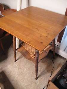 Uniquely designed Square top tapere...