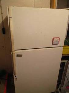Residential Kenmore Refrigerator wi...
