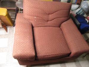 Vintage Upholstered arm chair provi...