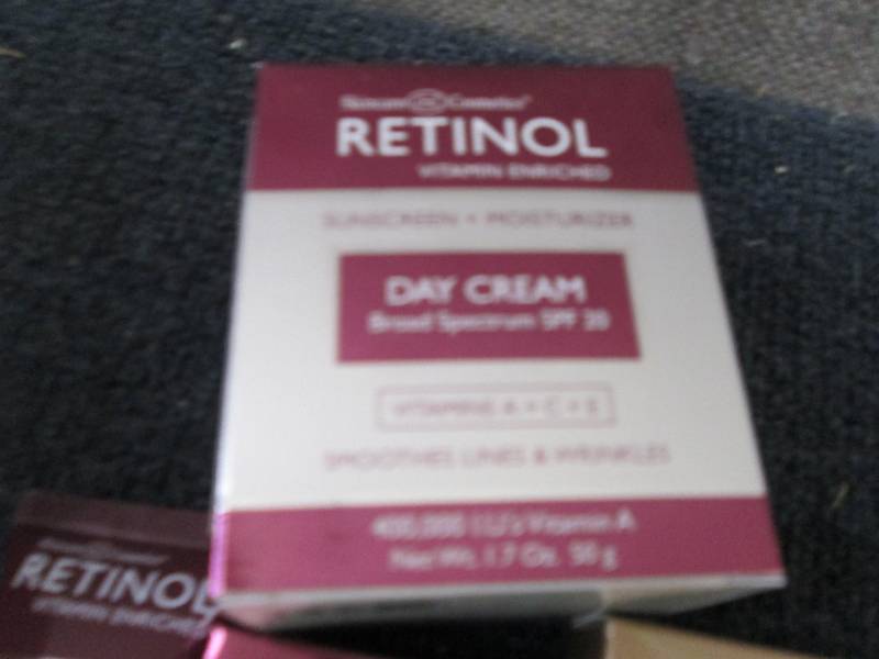 Retinol Day & Night Treatments ...