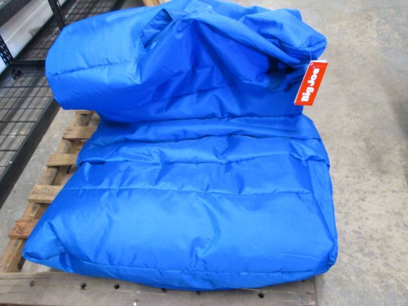 Big Joe Roma Chair open box, Retail...