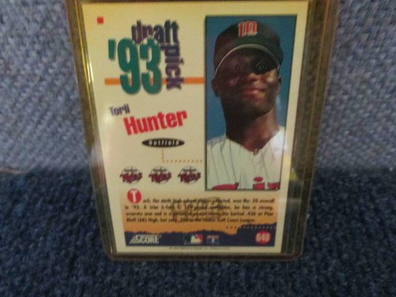 2 Tori Hunter Rookie Cards...