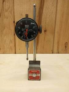 Starrett Magnetic Base Teclock Dial Indicator
