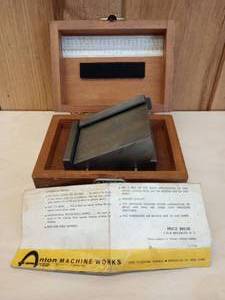 Anton Magnetic Adjustable Work Holder
